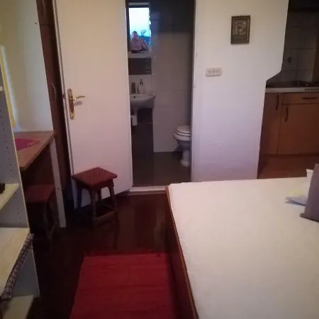 Apartmani Ivic Paka Rab Banjol Exterior photo
