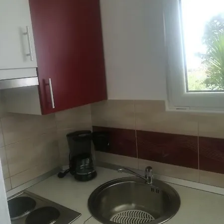 Apartmani Ivic Paka Rab Banjol Exterior photo