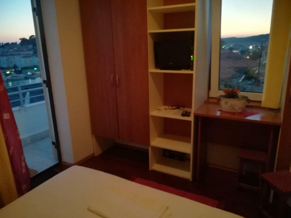 Apartment Ivic Paka Rab Banjol