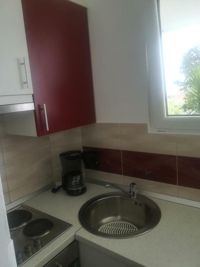 Ivic Paka Rab Apartment